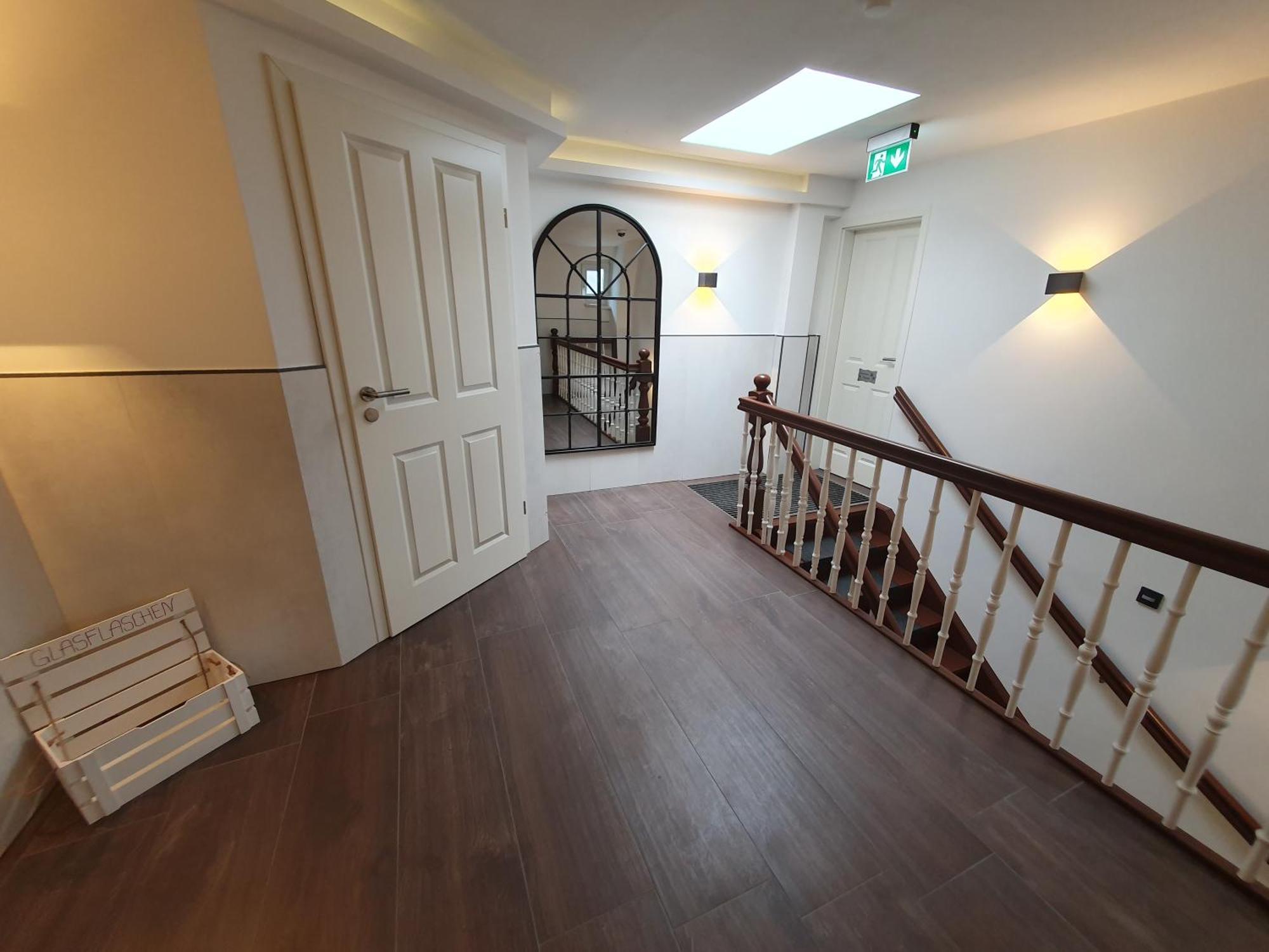 שוורין Neumuehler Hof- Ferienwohnung "Benjamin" Mit Grosser Privater Dachterasse Und Guter Anbindung In Die City מראה חיצוני תמונה